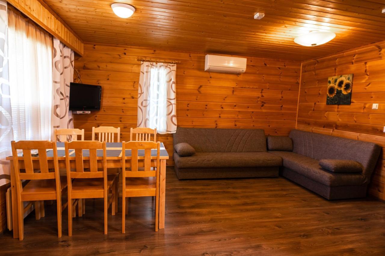 Motelli Rovaniemi Ngoại thất bức ảnh