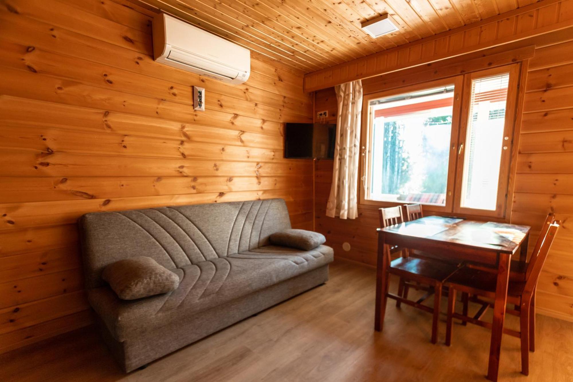 Motelli Rovaniemi Ngoại thất bức ảnh