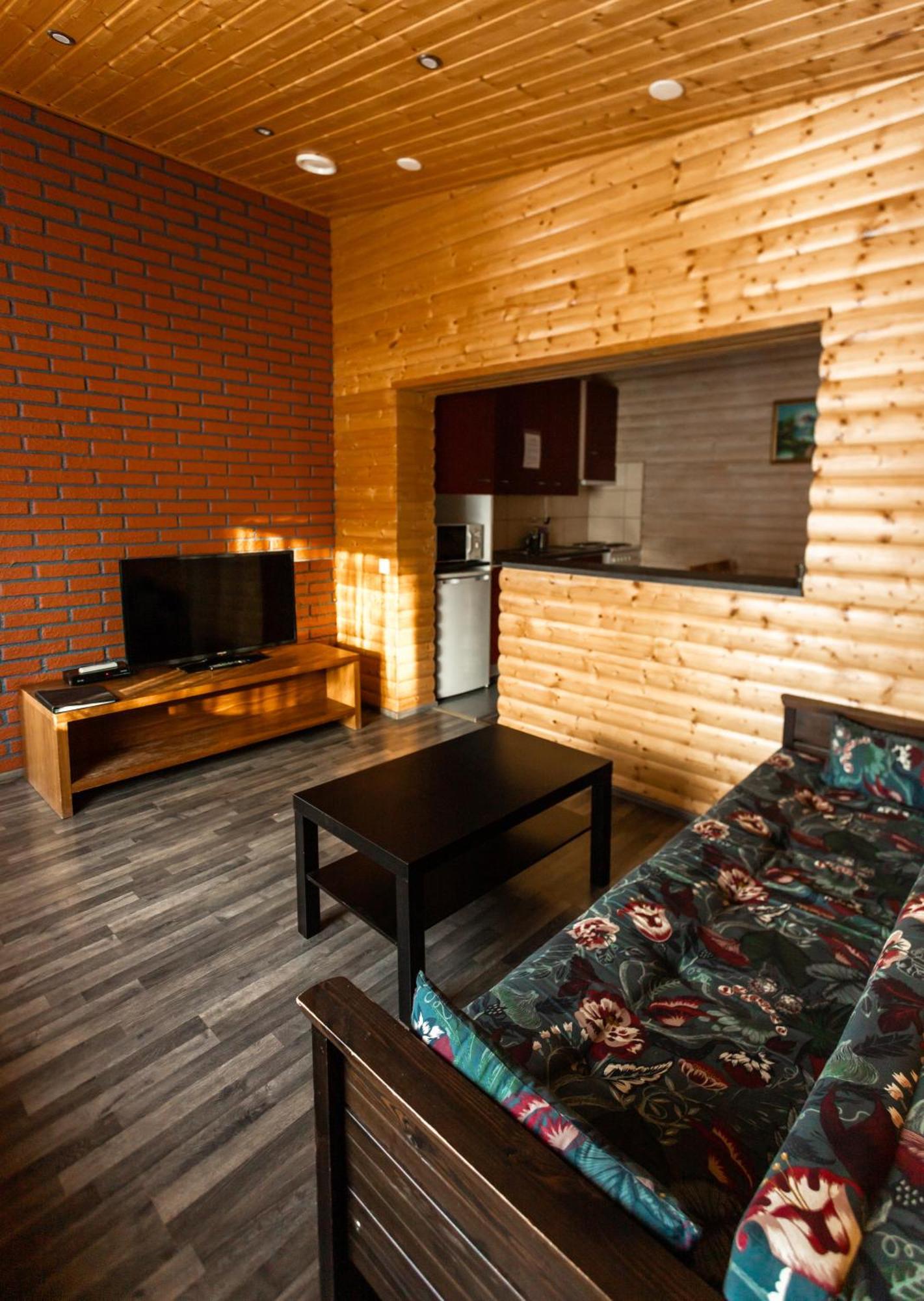 Motelli Rovaniemi Ngoại thất bức ảnh