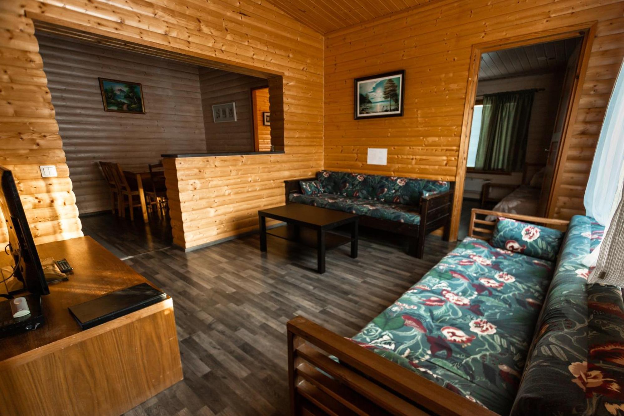 Motelli Rovaniemi Ngoại thất bức ảnh